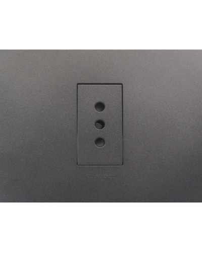 enchufe simple 10A standford