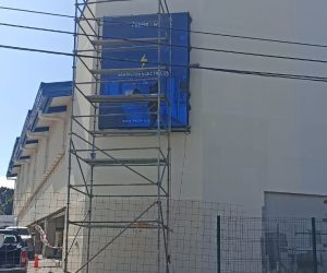 Instalación pantalla led gigante supermercado O'Higgins Ancud